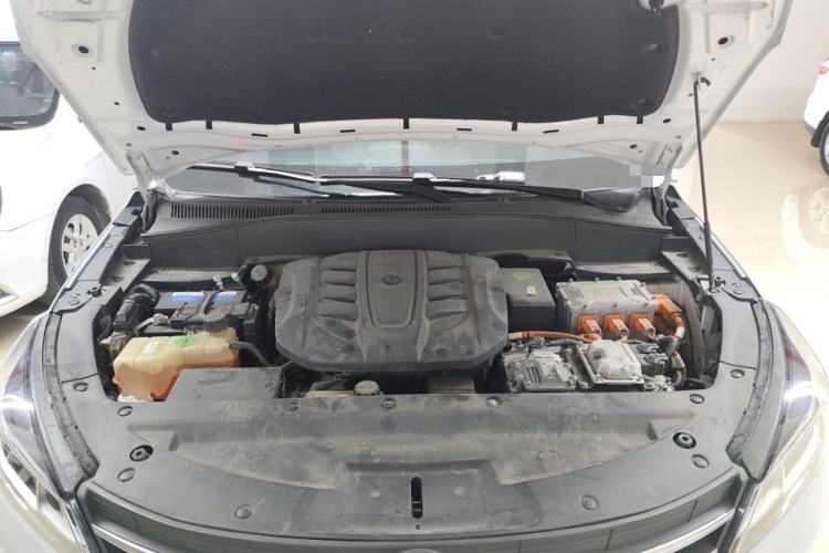 Used Dongfeng Fengon E3 2019 EVR Range-Extended Smart Model Engine Bay