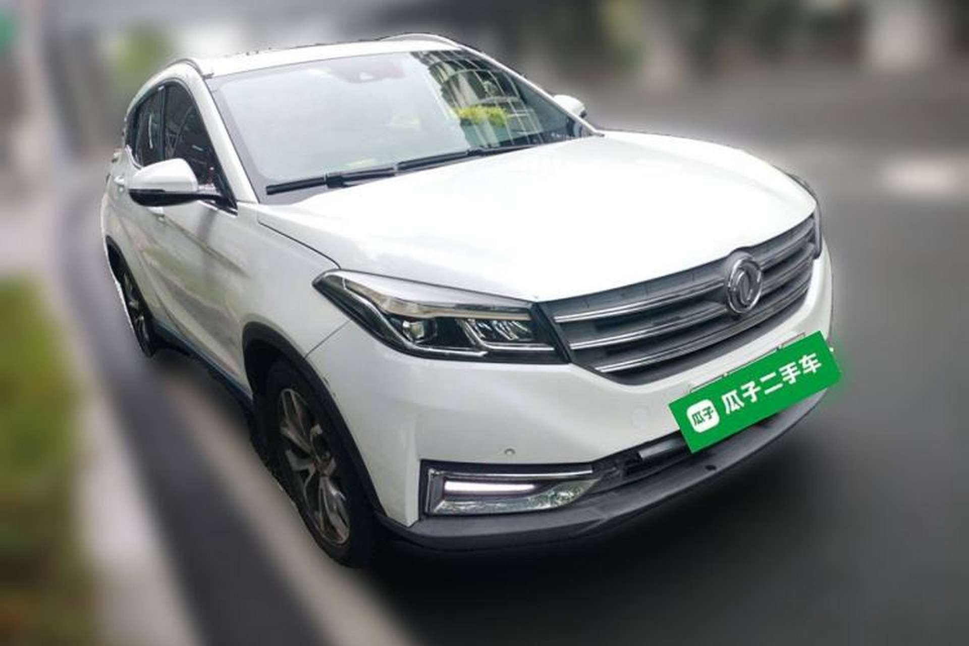 Used Dongfeng Fengon E3 2019 EVR Range-Extended Smart Model Front Right 45 Deg
