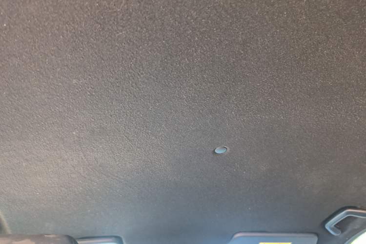 Used Dongfeng Fengon E3 2019 EV Zhiyue Model Headliner