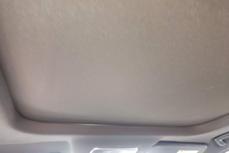 Used Dongfeng Fengon E3 2019 EVR Extended-Range Luxury Model Headliner