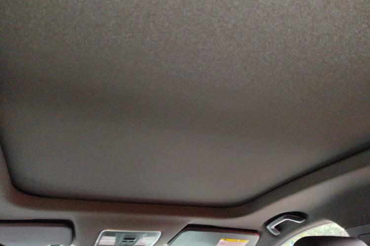 Used Dongfeng Fengon E3 2019 EVR Range-Extended Smart Model Headliner