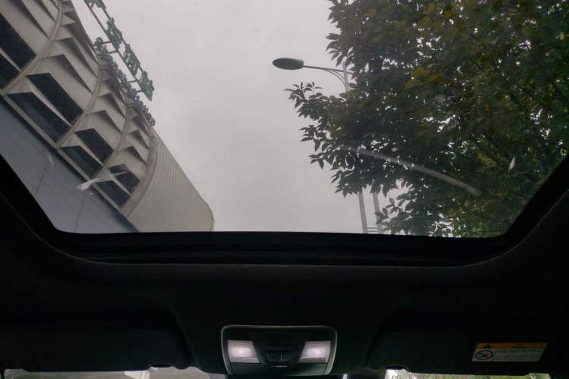 Used Dongfeng Fengon E3 2019 EVR Range-Extended Smart Model Headliner