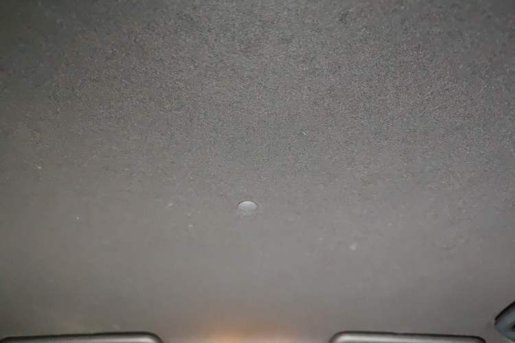 Used Dongfeng Fengon E3 2019 EV Zhiyue Model Headliner