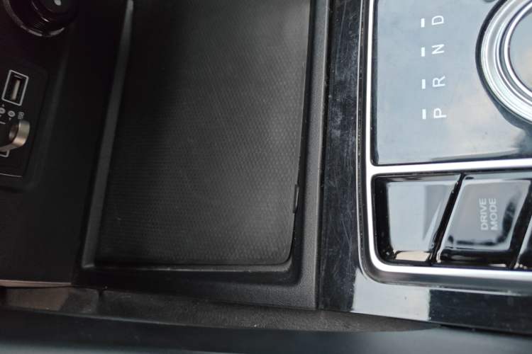 Used Dongfeng Fengon E3 2019 EV Zhihao Model Interior 1