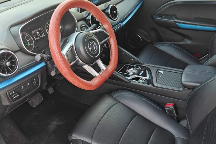 Used Dongfeng Fengon E3 2019 EVR Range-Extended Smart Enjoyment Model Interior 2