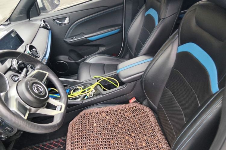 Used Dongfeng Fengon E3 2019 EV Zhiyue Model Left Front Seat