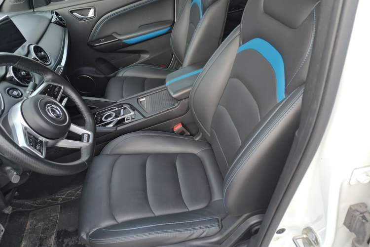 Used Dongfeng Fengon E3 2019 EV Zhihao Model Left Front Seat
