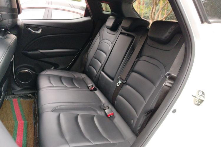 Used Dongfeng Fengon E3 2019 EVR Range-Extended Smart Model Left Rear Seat