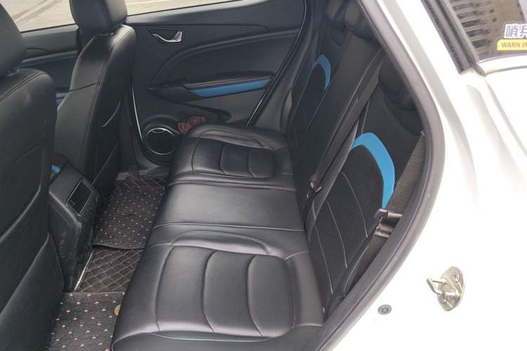 Used Dongfeng Fengon E3 2019 EV Zhiyue Model Left Rear Seat
