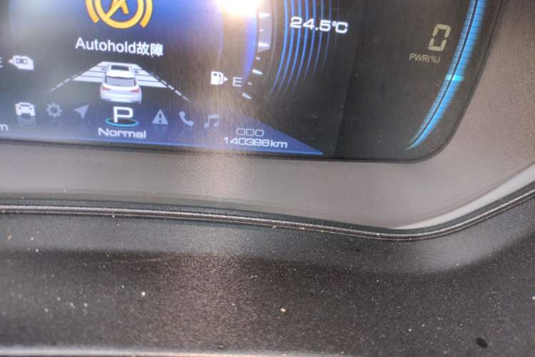 Used Dongfeng Fengon E3 2019 EVR Range-Extended Smart Model Odometer Close Up