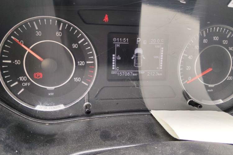 Used Dongfeng Fengon E3 2019 EV Zhiyue Model Odometer Close Up