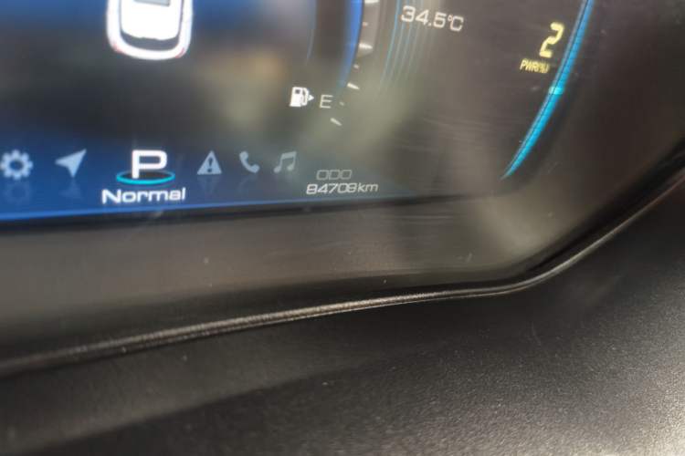 Used Dongfeng Fengon E3 2019 EVR Range-Extended Smart Enjoyment Model Odometer Close Up