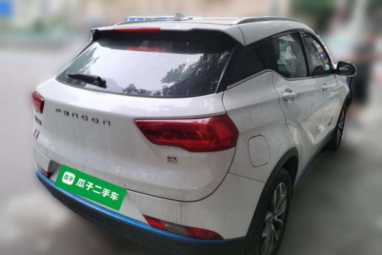 Used Dongfeng Fengon E3 2019 EVR Extended-Range Luxury Model Rear Right 45 Deg