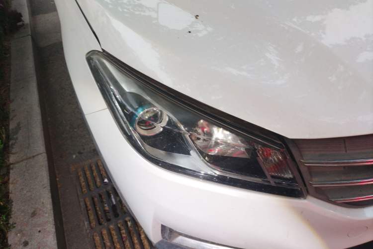 Used Dongfeng Fengon E3 2019 EVR Range-Extended Smart Enjoyment Model Right Front Headlight