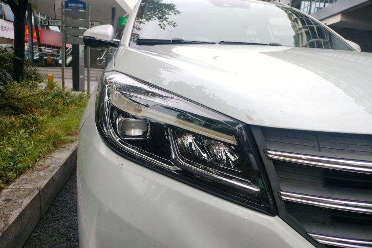 Used Dongfeng Fengon E3 2019 EVR Range-Extended Smart Model Right Front Headlight