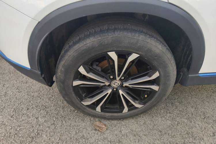 Used Dongfeng Fengon E3 2019 EV Zhiyue Model Right Rear Wheel Hub