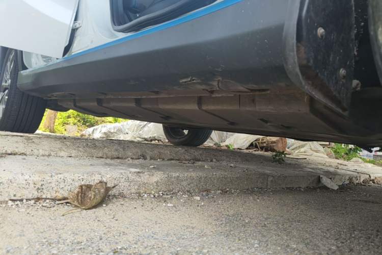 Used Dongfeng Fengon E3 2019 EV Zhihao Model Right Side Sill