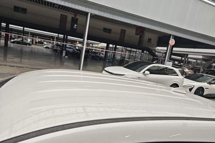 Used Dongfeng Fengon E3 2019 EV Zhiyue Model Custom Edition Roof