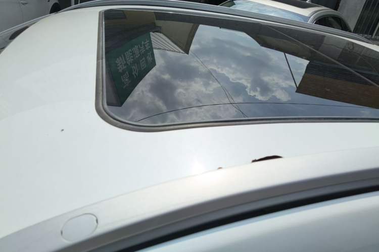 Used Dongfeng Fengon E3 2019 EV Zhihao Model Roof