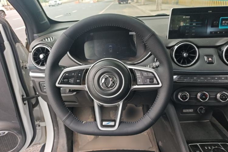 Used Dongfeng Fengon E3 2019 EVR Range-Extended Smart Model Steering Wheel