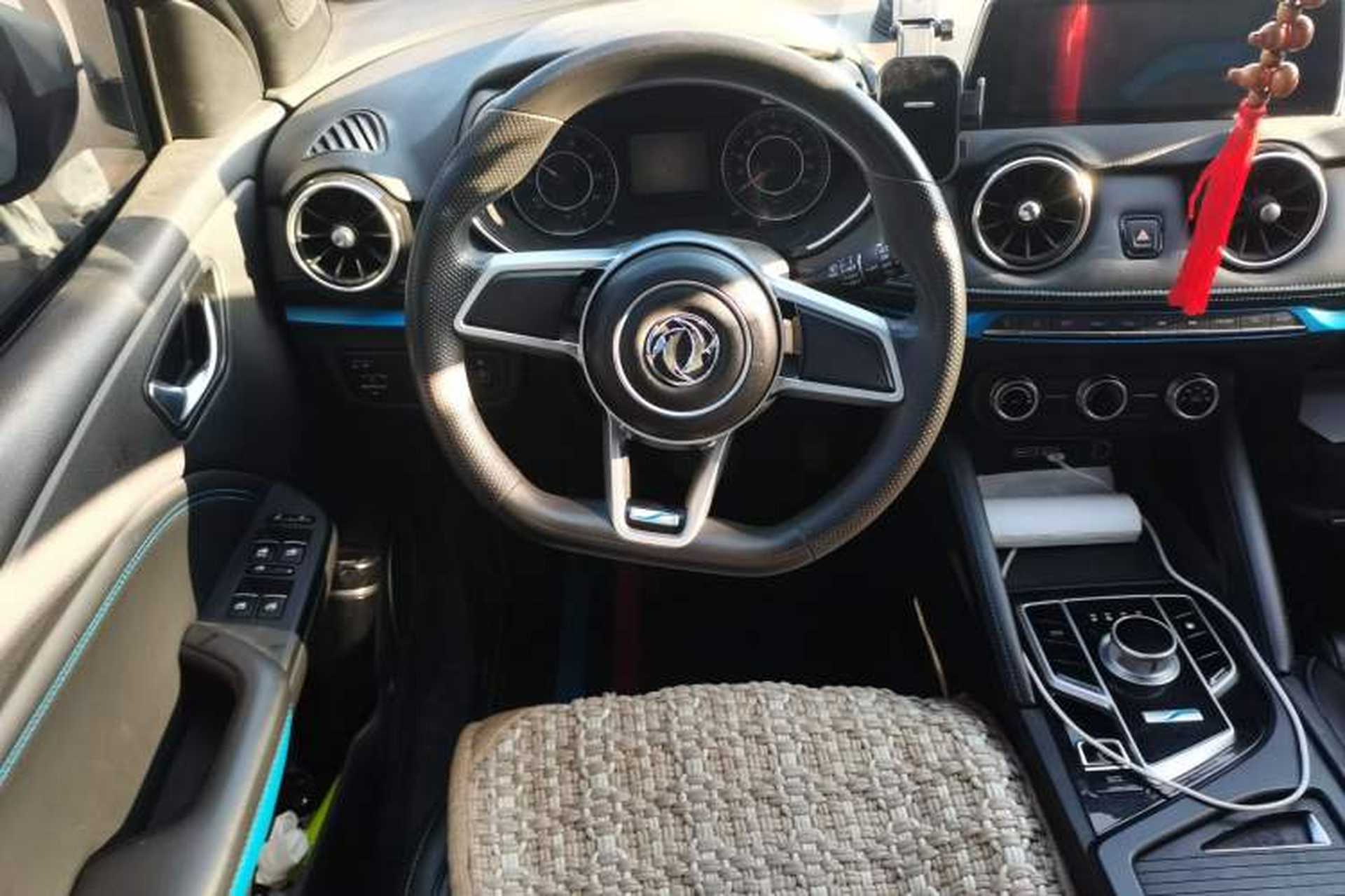 Used Dongfeng Fengon E3 2019 EVR Range-Extended Smart Enjoyment Model Steering Wheel