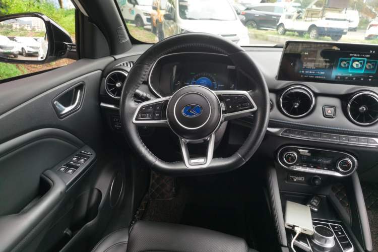 Used Dongfeng Fengon E3 2019 EVR Range-Extended Smart Enjoyment Model Steering Wheel