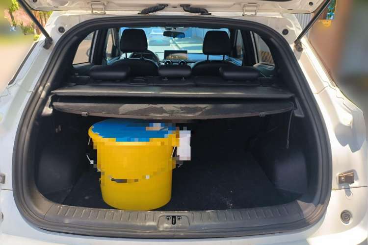 Used Dongfeng Fengon E3 2019 EV Zhiyue Model Trunk