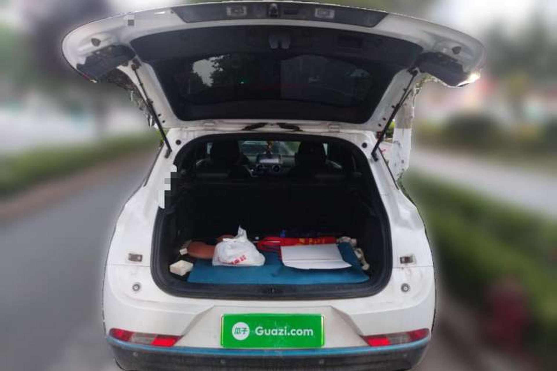 Used Dongfeng Fengon E3 2019 EVR Range-Extended Smart Enjoyment Model Trunk