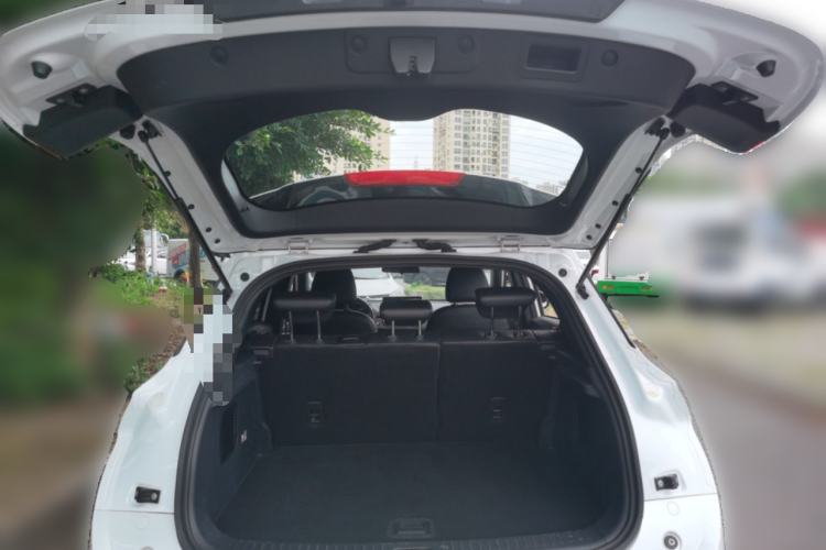 Used Dongfeng Fengon E3 2019 EVR Range-Extended Smart Enjoyment Model Trunk