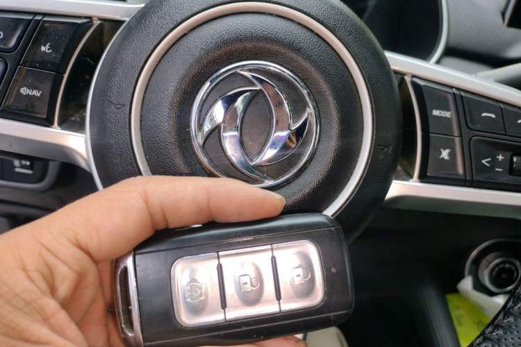 Used Dongfeng Fengon E3 2019 EVR Range-Extended Smart Model Vehicle Key