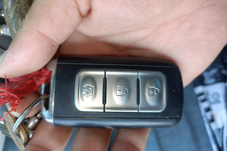 Used Dongfeng Fengon E3 2019 EV Zhiyue Model Vehicle Key