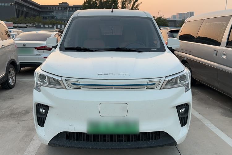 Used Dongfeng Fengon E380 2023 Standard Edition – Comfort Model 7 Seats Exterior 1