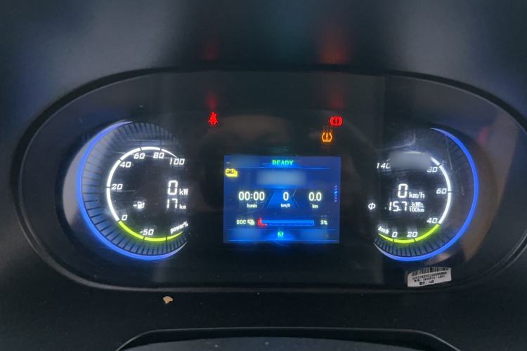 Used Dongfeng Fengon E380 2023 Standard Edition – Comfort Model 7 Seats Instrument Cluster