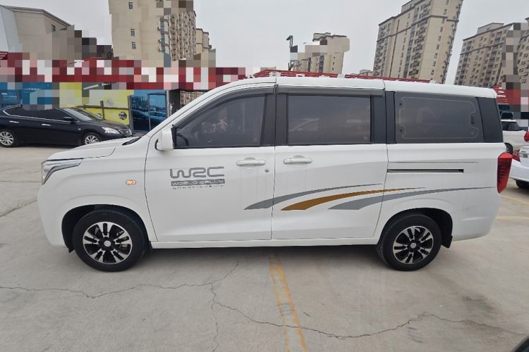 Used Dongfeng Fengon E380 2023 Standard Edition – Comfort Model 7 Seats Left Side