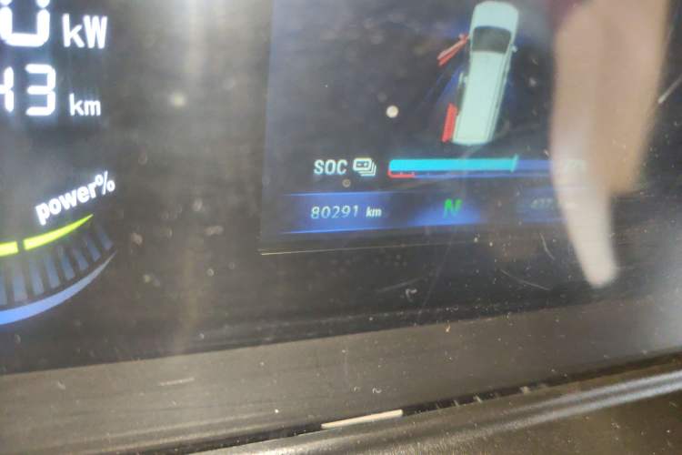 Used Dongfeng Fengon E380 2023 Standard Edition – Comfort Model 7 Seats Odometer Close Up