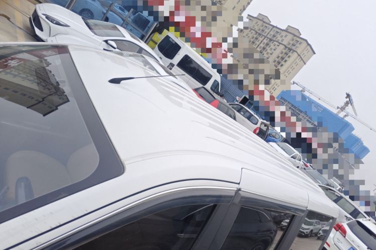 Used Dongfeng Fengon E380 2023 Standard Edition – Comfort Model 7 Seats Roof