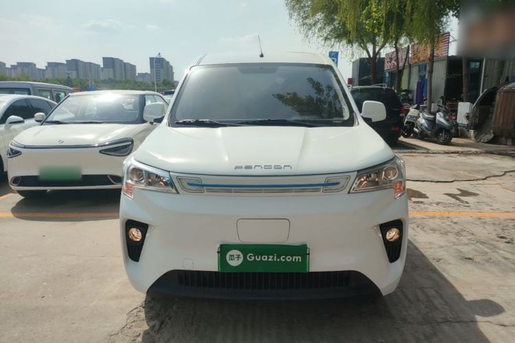 Used Dongfeng Fengon E380 2023 Standard Edition – Comfort Model 7 Seats Front