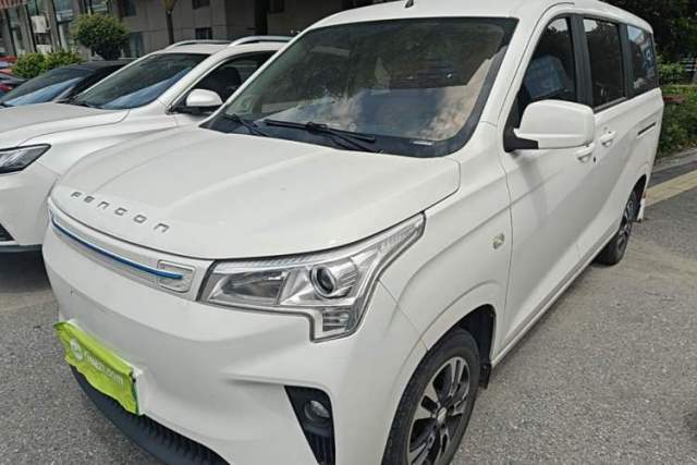 Used Dongfeng Fengon E380 2023 Standard Edition – Comfort Model 7 Seats