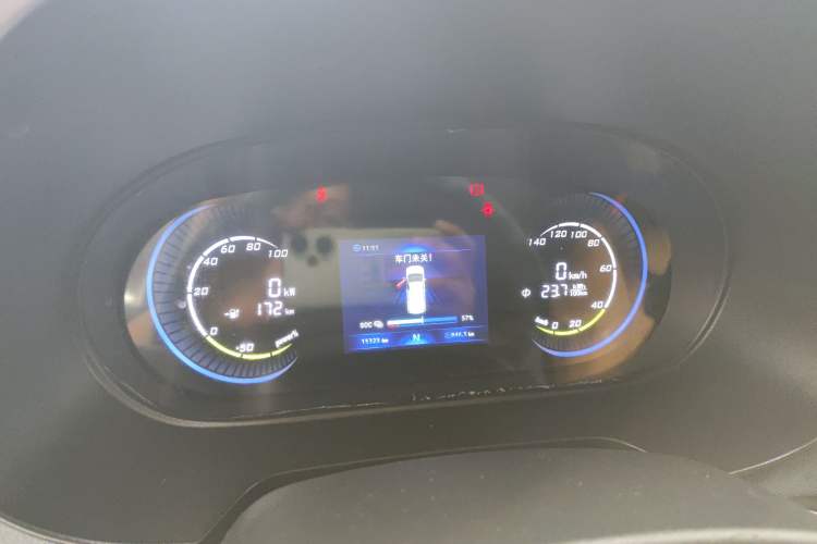Used Dongfeng Fengon E380 2023 Standard Edition – Comfort Model 7 Seats Instrument Cluster