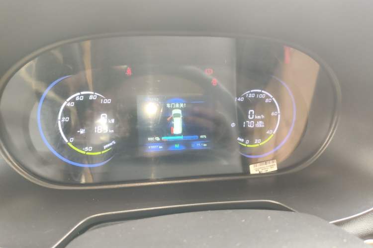 Used Dongfeng Fengon E380 2023 Standard Edition – Comfort Model 7 Seats Instrument Cluster
