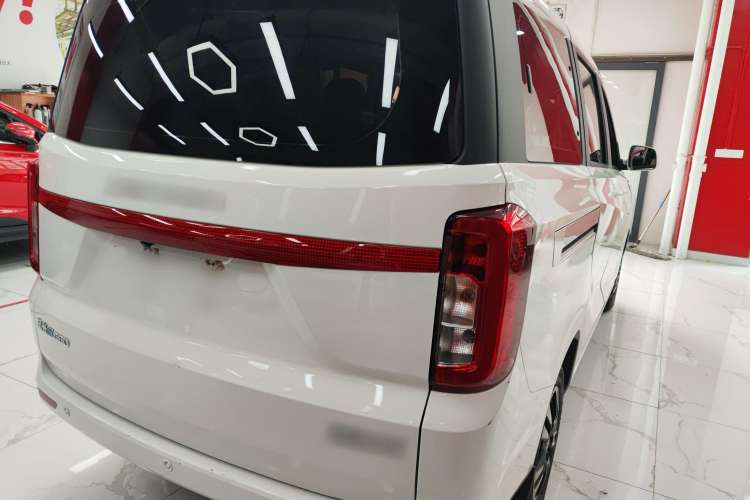 Used Dongfeng Fengon E380 2023 Standard Edition – Comfort Model 7 Seats Rear Right 45 Deg