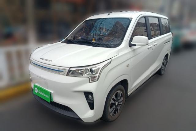 Used Dongfeng Fengon E380 2023 Standard Edition – Comfort Model 5 Seats