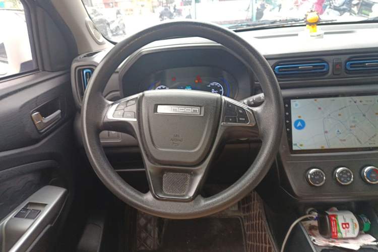 Used Dongfeng Fengon E380 2023 Standard Edition – Comfort Model 5 Seats Steering Wheel