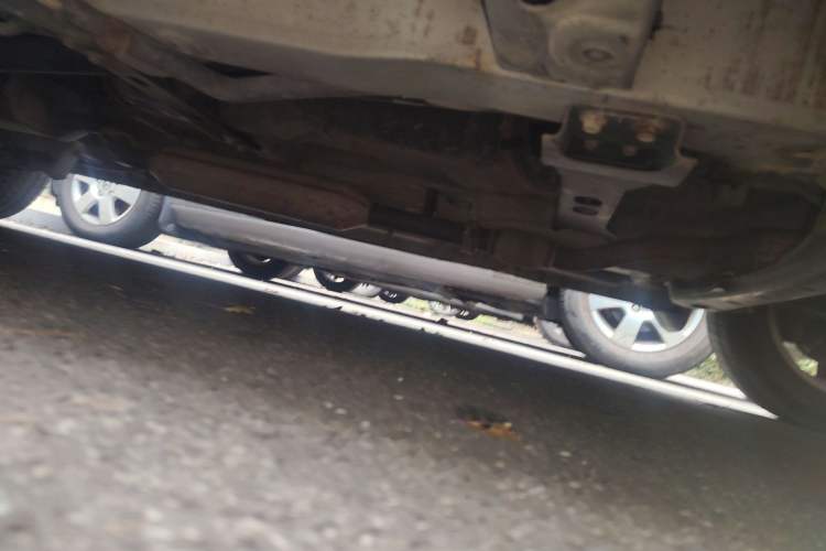 Used Dongfeng Fengon 2013 1.3L Manual Deluxe Edition DK13-08 Chassis Front Right