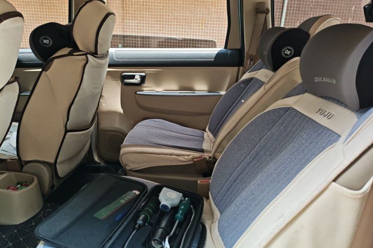 Used Dongfeng Fengon 2013 1.3L Manual Base Version DK13-08 Left Rear Seat