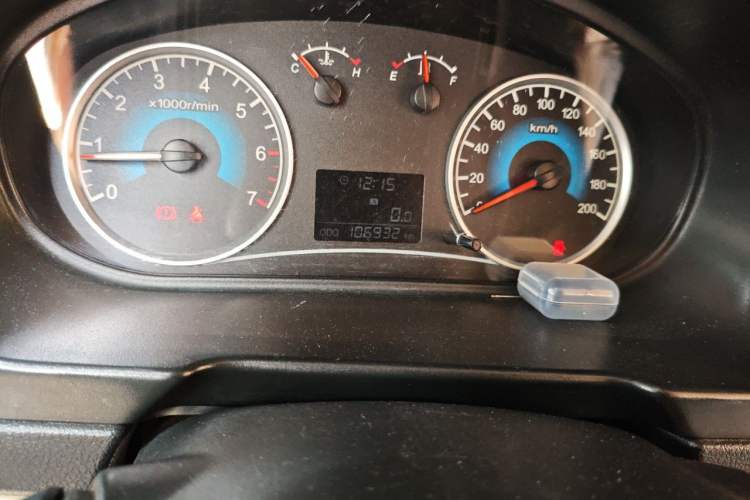 Used Dongfeng Fengon 2013 1.3L Manual Base Version DK13-08 Odometer Close Up