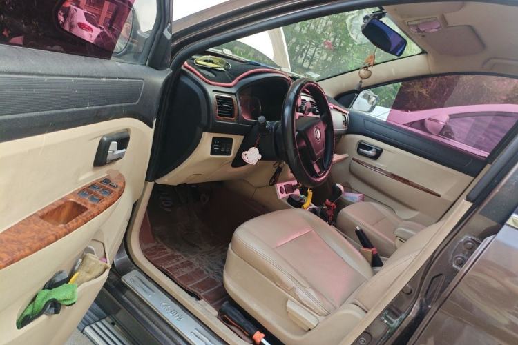 Used Dongfeng Fengon 2013 1.3L Manual Deluxe Edition DK13-08 Driver Seat