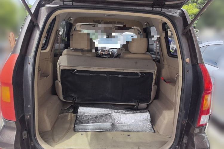Used Dongfeng Fengon 2013 1.5L Manual Deluxe Model DK15 Trunk