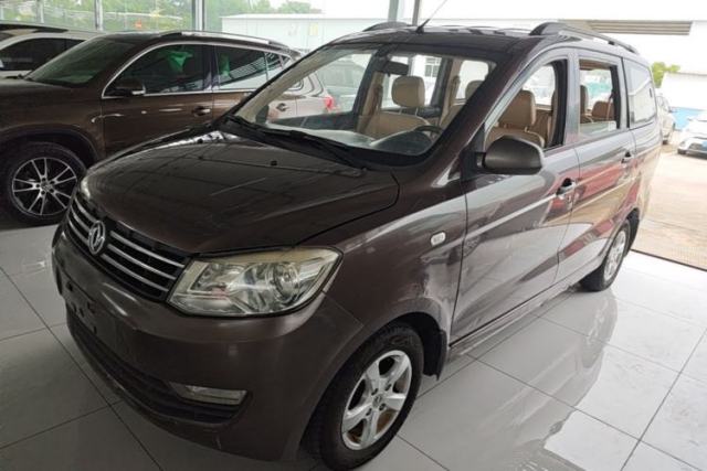 Used Dongfeng Fengon 2013 1.5L Manual Deluxe Model DK15