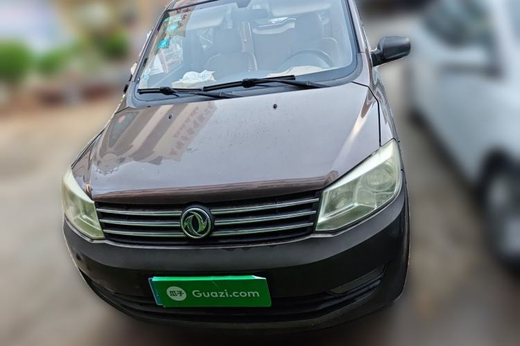 Used Dongfeng Fengon 2013 1.5L Manual Deluxe Model DK15 Front